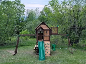 Mountain Views 3BR - Pet Friendly, Hot Tub & Projector - Image 2