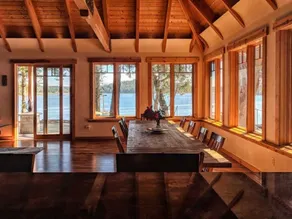 Beach house,  heated pool, hot tub, private beach, shared dock - Image 5