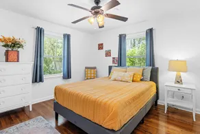 Pet friendly charming craftsmen w/ fenced yard & firepit. Near SGMC & VSU & Eats - Image 5