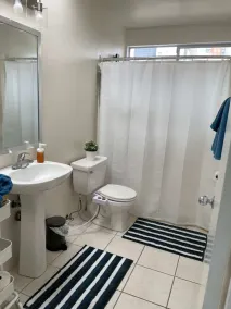 Entire 2BR Loft in Little Italy all within walking - Image 3