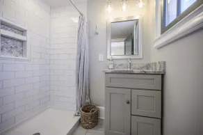 Amazing 4 Bedroom! 3 Full Bath! House in the Heart of Downtown Murfreesboro! - Image 5