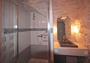 Den gamla charmen, den nuvarande komforten. Nöjd eller återbetalad. - Image 3