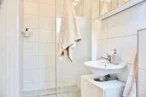 NEW I Modern apartment in the city center I 4 guests - Image 3