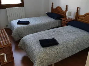 Geräumige 2-Zimmer-Wohnung mit Parkplatz in Villanúa - Image 5