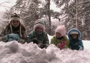 Killington Skiers/Snowmobilers/MountainBikers Dream with Outdoor Jacuzzi + Wi-Fi - Image 2