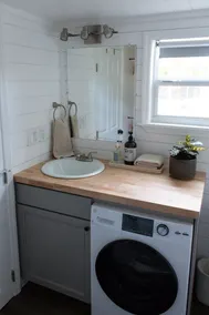 The Mini Melby - Tiny House on the Space Coast near area's most popular beaches - Image 5