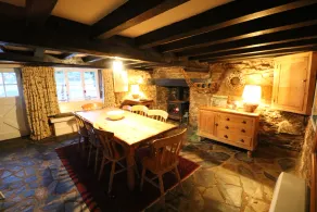 A Peaceful 4 Bedroom Riverside Property Located Near Dartmouth In South Devon - Image 4