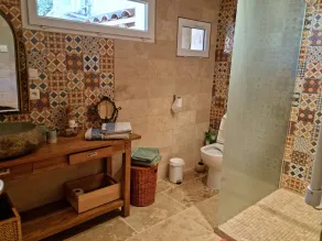 Maison avec piscine et spa, idéale pour familles et couples - Image 3