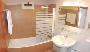 Villa Spiaggia Dorata-agios Nikitas Nature Villas - Image 2