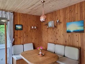 Bungalow by the lake in the nature reserve near the island of Usedom - Image 5