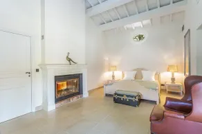 Provencial villa in the countryside not far from the beach - Image 2