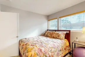 Luxus 2 BD / 2 BA Eigentumswohnung, Pool, auf freie Buslinie - Image 4