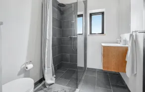 3 Bedroom Cozy Home In Aakirkeby - Image 4