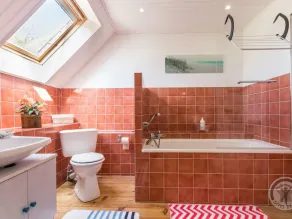 Family house with wifi and pets allowed, near the coast - Image 5