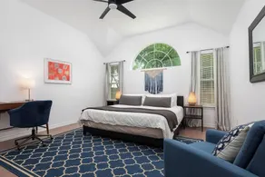 Newly remodeled home near Historic downtown - Image 5