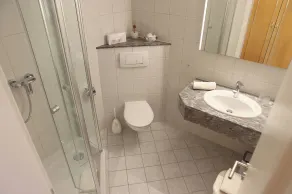 1 camera doppia Classic con doccia / bagno e toilette - Image 4