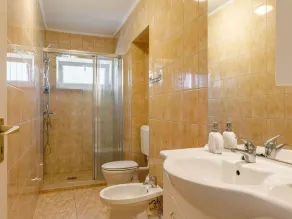 Beautiful  villa for 9 people with A/C, WIFI, TV and terrace - Image 5