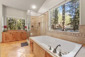 6 BR Lux Blackfoot Lodge - Billardbord, boblebad og boblebad - Image 3