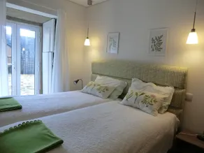 Set in un suo vigneto con l'esclusiva vista sulla valle per una completa privacy! - Image 2