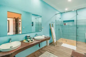 Corales 28 - Stunning Ocean and Beachfront Villa - Image 2