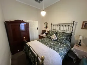 Old Barossa Valley Inn & Bakery House..Get it all! (Walk to ”Gather Round”) - Image 3