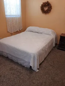 4 Bedroom-2 Full Baths Close to lake - 20 min to airport - Image 5