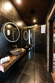Stay where the world can't find you. Quirky salvage luxury at its very best. - Image 2