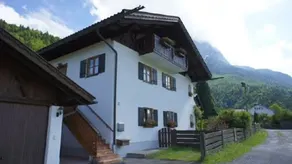 Appartement 'Kramerblick' avec vue sur montagne et balcon - Image 5