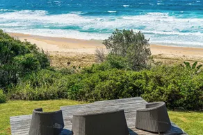Waters Edge - beachside home near Rennies Beach - Image 2