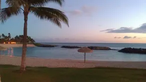Beautiful Beach Villa in Oceanfront Resort - Image 4