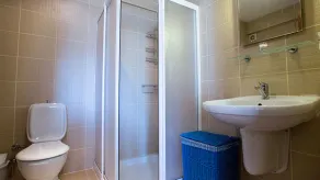 Yelken enjoys a convenient location with Panoramic views of Kalamar Bay - Image 3