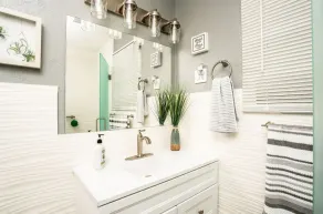 2BD/1B/7PPL/Wi-Fi/BBQ/SPA/Free Parking & Washer/Dryer - Image 5