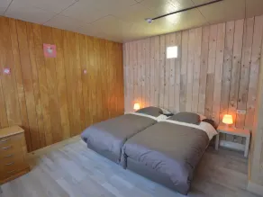 Superb House for Family Group with Swimming Pool, Sauna, Hot Tub, Billiards - Image 5