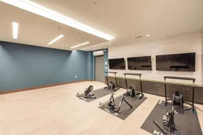 Modern 2BR | Full Kitchen | Near Crystal City Shops | By GLS - Image 5