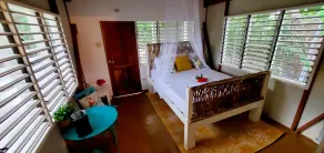 Bak a Yaad Caribbean Blue Cottage - Image 4