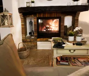 Villa La Passe Incantevole: Rifugio di Lusso con Piscina Vicino a Claviers - Image 2