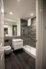 Beautiful city centre apartment with private parking - Image 4