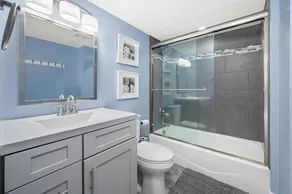 Stunning Sea Colony Oceanfront Condo just steps to the sand and pools! - Image 3