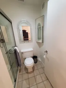 Waterfront Vacation Home Executive Rental - Short term & Multi-month options - Image 3
