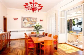 Beautiful Seafront Luxury Villa in Quiet Area Close to Center of Split - Image 5
