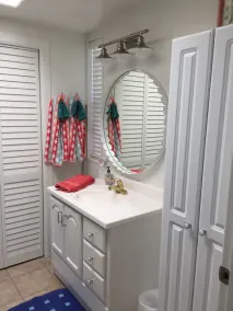 Charming & Private Santa Cruz Cottage 3 Blocks from the Beach - Image 2