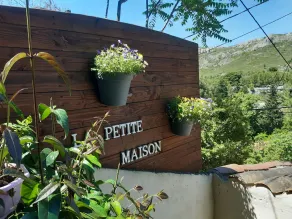 petite maison dans le parc national des calanques - Image 5