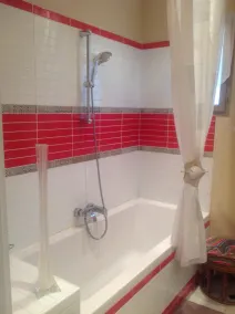 In der Nähe von Aix en Provence<br>Unabhängiges Studio 65 € / Nacht<br>400 € die Woche 1 Oktober / 30/04 <br><br><br><br> - Image 2