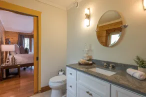 Kawartha Year Round Log Home! Direct Waterfront w/Sauna on the Snowmobile Trails - Image 3