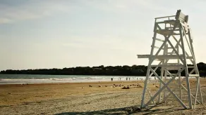 1 Bedroom Nautical New England Escape At Wyndham Inn on Long Wharf - Image 3
