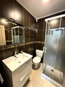 Le Clos Androne - Image 3