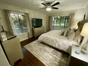 Nouveau à la location, incroyable condo rénové 2bd / 2bath dans le parcours de golf PGA National - Image 5