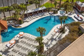 Seawall Perch ~ Luxurious Resort Life Beach Getaway 1bd/1.5bath - Image 5