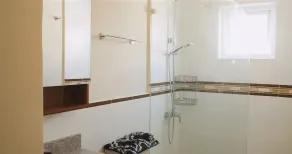 Ocean Pointe Holidays - Image 3