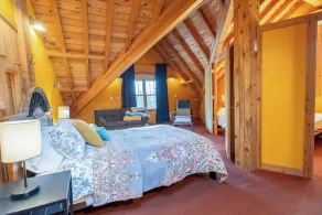 North Shore Timber Retreat! Minutes To Town! Acres of Privacy! - Image 4